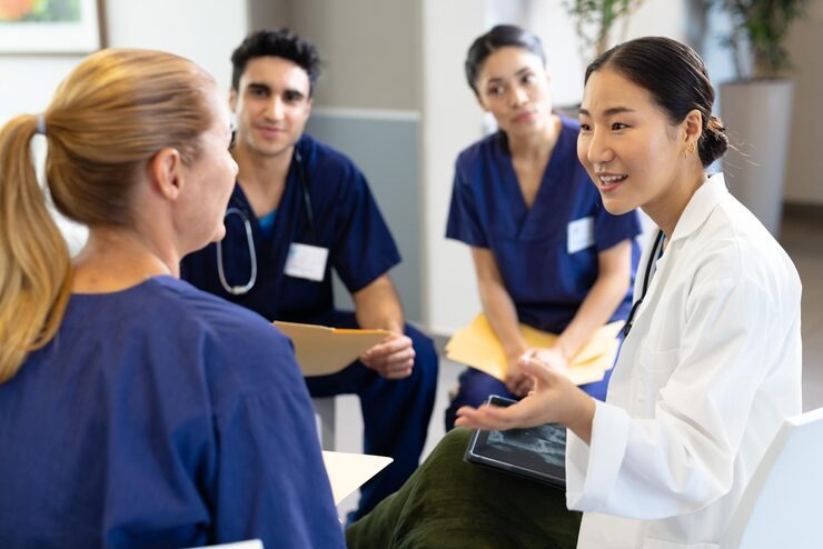 Why Urgent Care Is Ideal for Same Day Treatment Healthcare team discussion