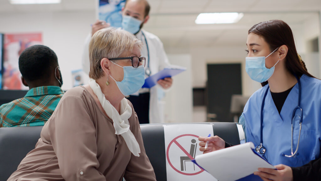 Nurse patient discussion